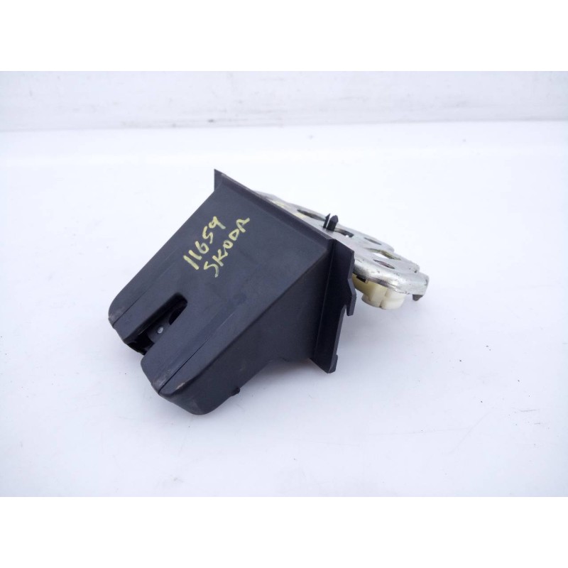 Recambio de cerradura maletero / porton para skoda superb combi (3t5) ambition referencia OEM IAM   E1-A5-44-1