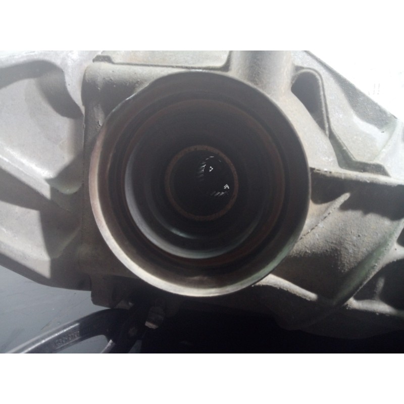 Recambio de diferencial trasero para mercedes-benz clase gle coupe (w292) gle 350 d (292.324) referencia OEM IAM 663502400 01665