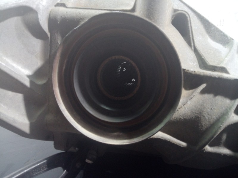 Recambio de diferencial trasero para mercedes-benz clase gle coupe (w292) gle 350 d (292.324) referencia OEM IAM 663502400 01665