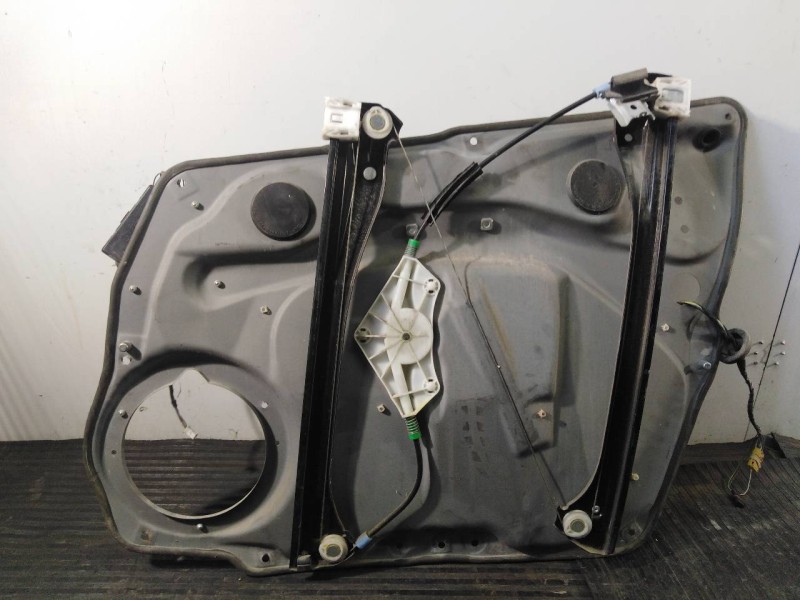 Recambio de elevalunas delantero izquierdo para mercedes-benz clase b (w245) referencia OEM IAM A1697202979  P2-B3-13