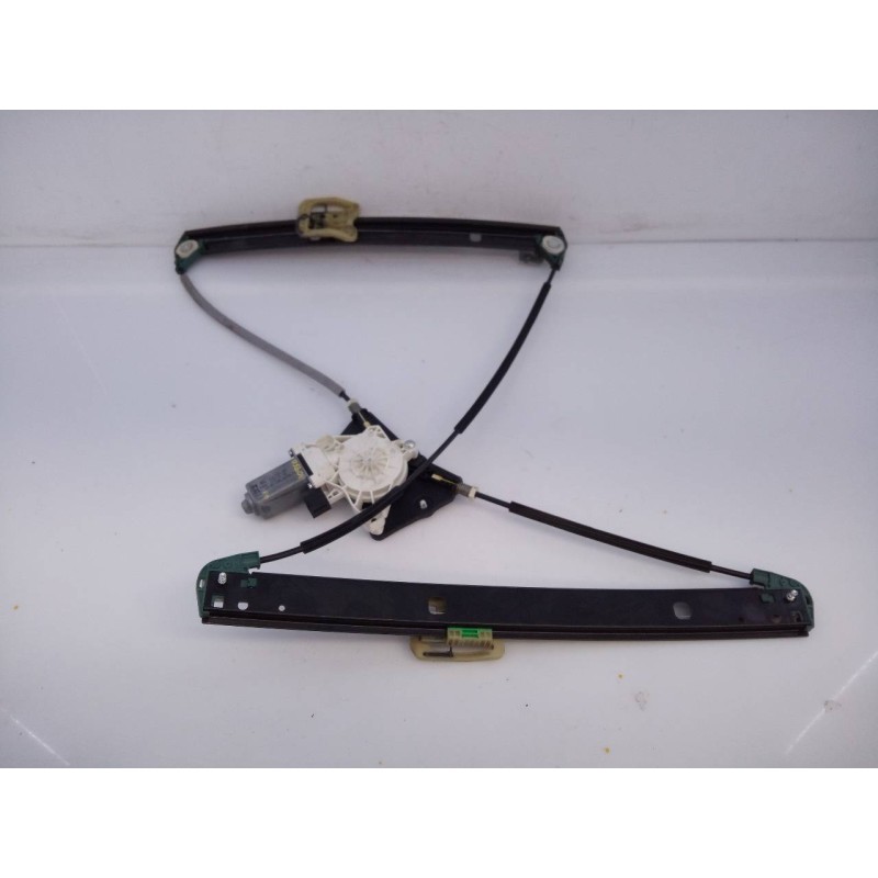 Recambio de elevalunas delantero izquierdo para audi a6 berlina (4a2) 45 tdi quattro sport referencia OEM IAM 4K0837461  E1-B6-3