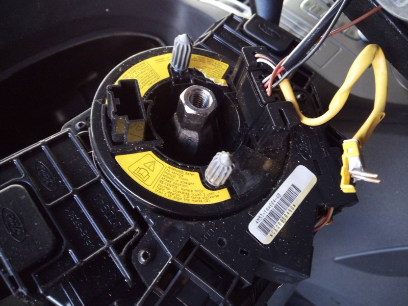 Recambio de anillo airbag para ford kuga (cbv) titanium 4x2 referencia OEM IAM 4M5T14A664AB  