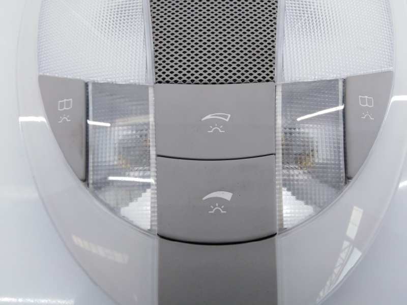 Recambio de luz interior para mercedes-benz clase cls (w219) 320 / 350 cdi grand edition (219.322) referencia OEM IAM A219820140