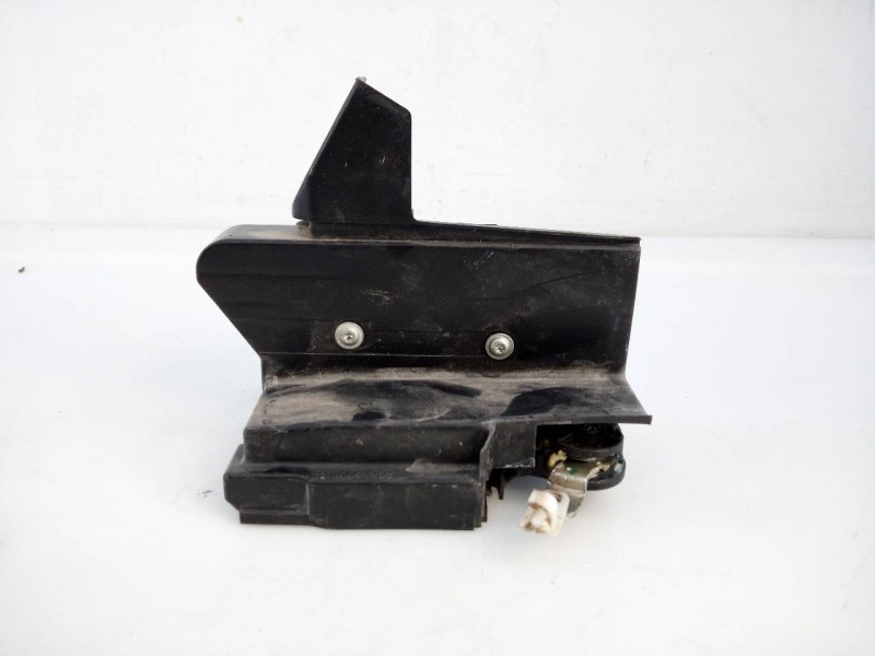 Recambio de cerradura puerta trasera derecha para dacia sandero stepway referencia OEM IAM 825022281RF  E1-A1-32-1