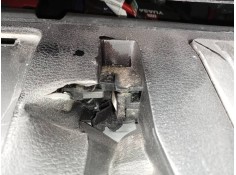 CERRADURA MALETERO / PORTON 