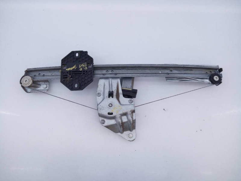 Recambio de elevalunas delantero derecho para dacia sandero stepway referencia OEM IAM P371001 M13616C00 E1-A1-24-1