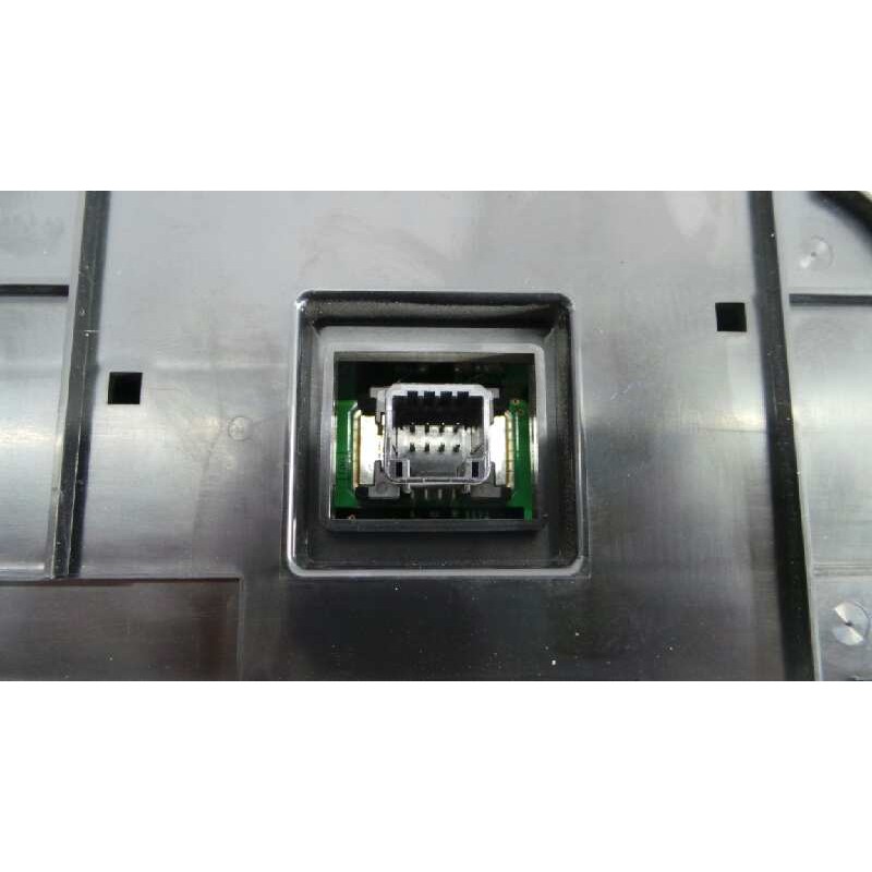 Recambio de mando climatizador para toyota rav 4 advance referencia OEM IAM 5590042410  E3-B2-3-3