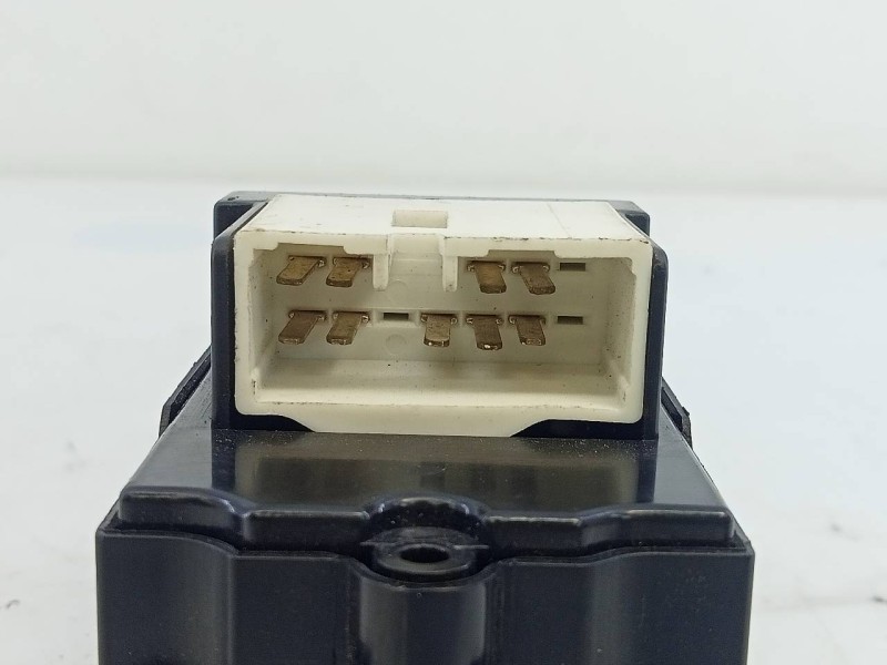 Recambio de mando elevalunas delantero izquierdo para toyota land cruiser (j10) referencia OEM IAM   E3-B2-18-4