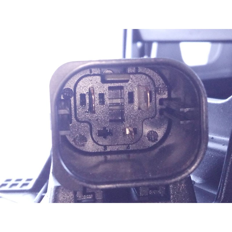 Recambio de electroventilador para bmw x3 (f25) xdrive referencia OEM IAM 1742760117603 18799910 P2-B8-24