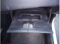 Recambio de guantera para dacia sandero stepway referencia OEM IAM    2