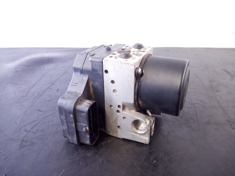 Recambio de abs para subaru tribeca b9 limited plus referencia OEM IAM 27536XA01A 1338007131 P3-A8-23-4