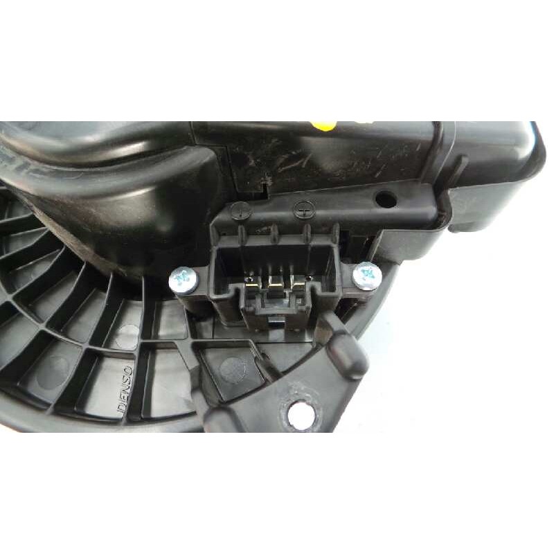 Recambio de ventilador calefaccion para toyota rav 4 advance referencia OEM IAM 2727008104  E2-B4-14-2