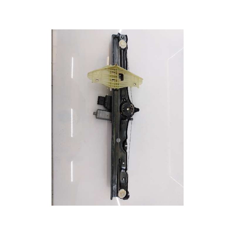 Recambio de elevalunas delantero izquierdo para peugeot expert furgón pro standard referencia OEM IAM 0130824011  E1-A4-8-2