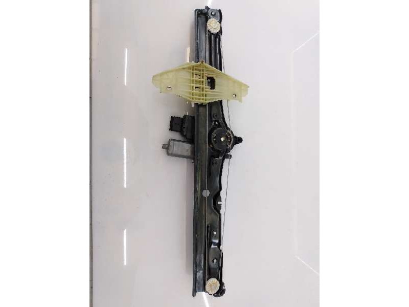 Recambio de elevalunas delantero izquierdo para peugeot expert furgón pro standard referencia OEM IAM 0130824011  E1-A4-8-2