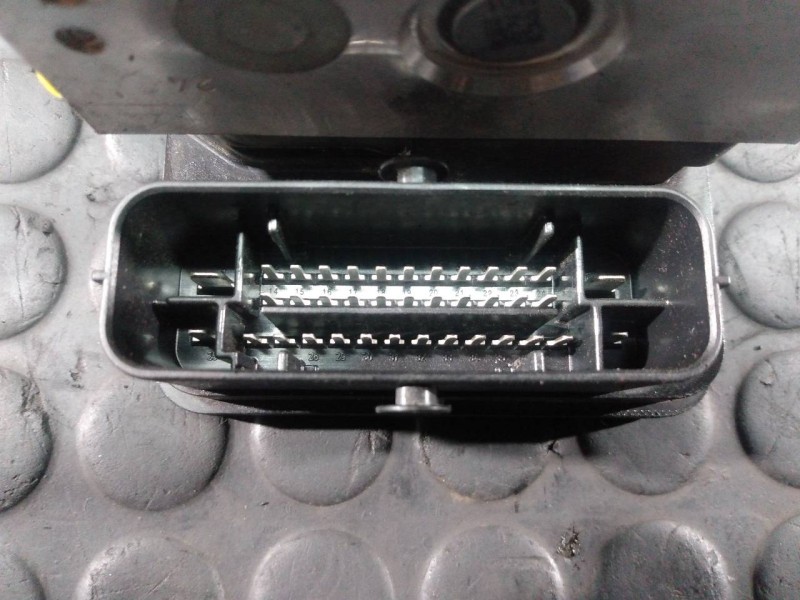 Recambio de abs para dacia dokker 1.5 dci diesel fap cat referencia OEM IAM 476600078R 10022006554 P3-A8-20-5