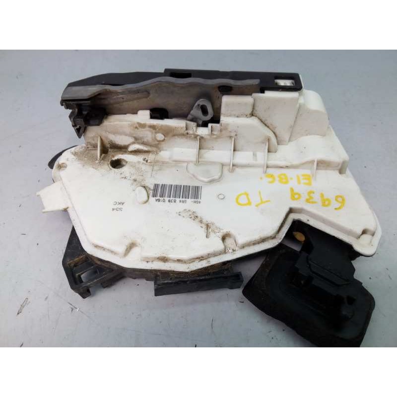 Recambio de cerradura puerta trasera derecha para volkswagen polo (6c1) sport bluemotion referencia OEM IAM 6R4839016A  E1-B6-44