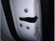 CERRADURA PUERTA TRASERA IZQUIERDA 