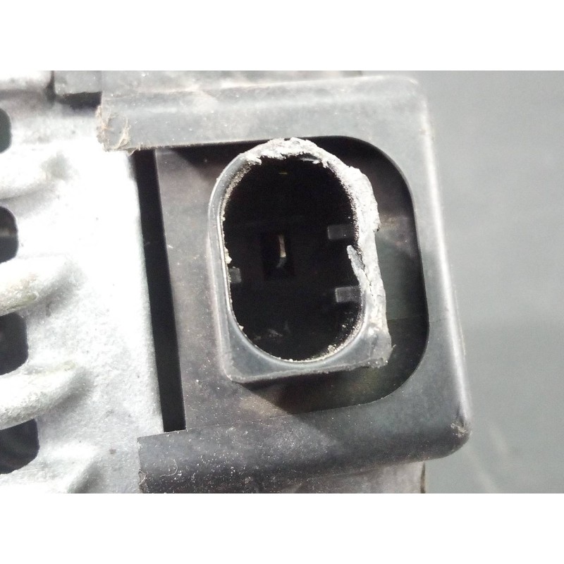 Recambio de alternador para bmw serie x1 (f48) sdrive18d referencia OEM IAM 764013104 1042118182 P3-A5-9-1