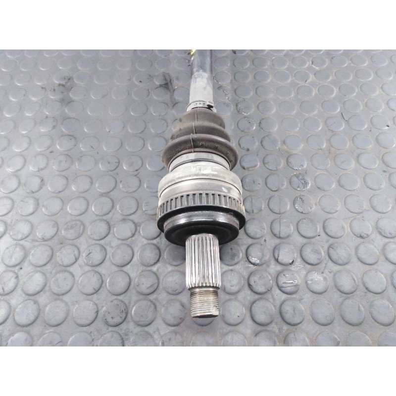 Recambio de transmision trasera izquierda para bmw serie 1 berlina (e81/e87) 118i limited sport edition referencia OEM IAM 75239