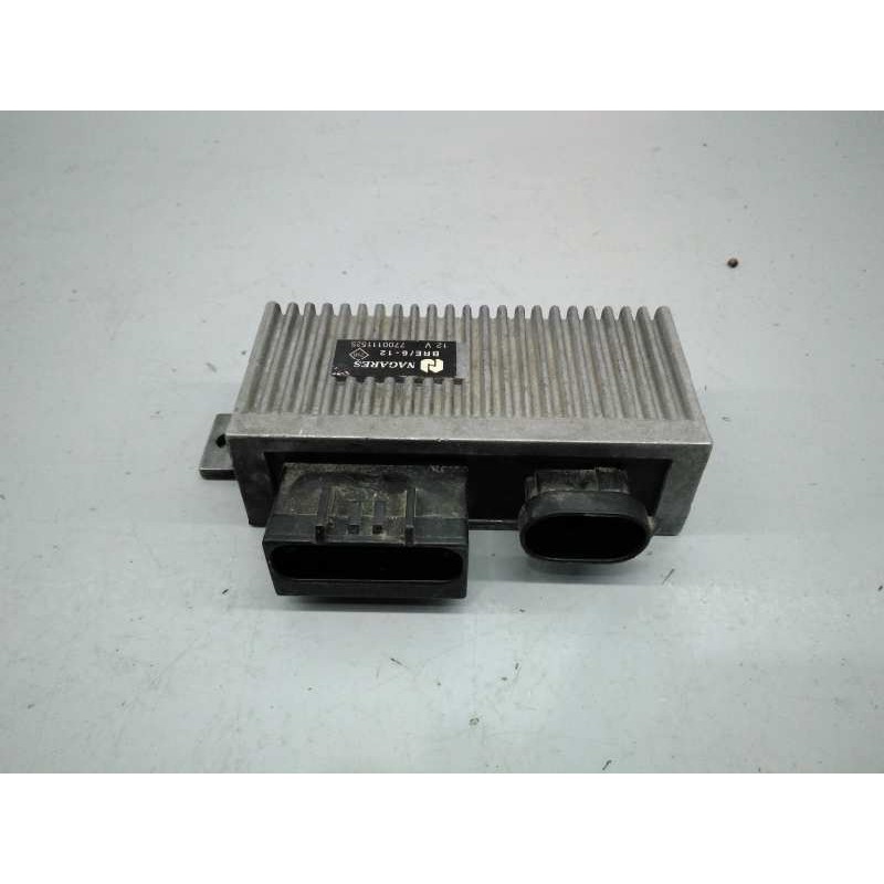 Recambio de caja precalentamiento para renault megane i classic (la0) referencia OEM IAM   E2-A1-39-7