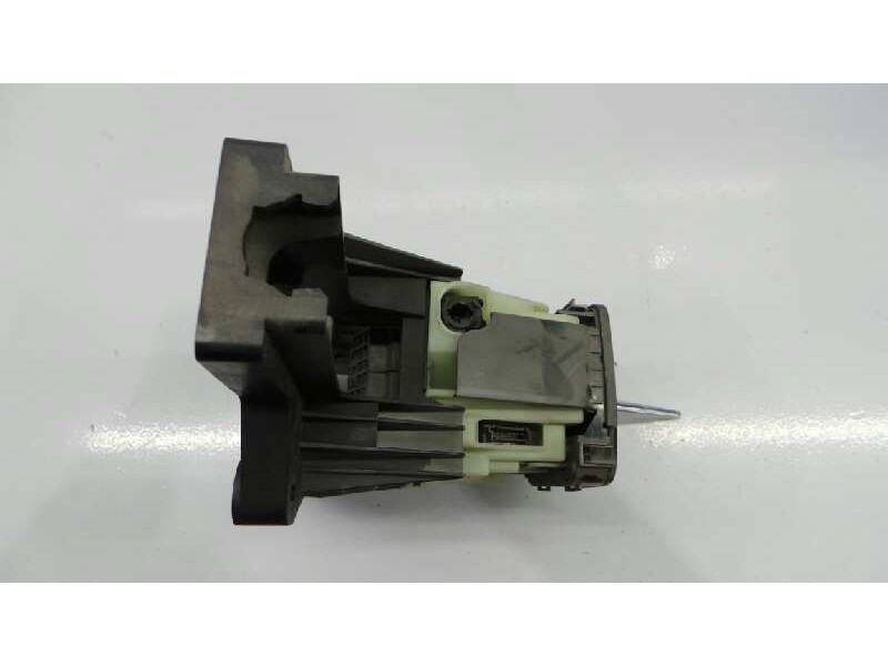 Recambio de palanca cambio para mercedes-benz clase b (w245) referencia OEM IAM 1693701009  E3-A1-3-3