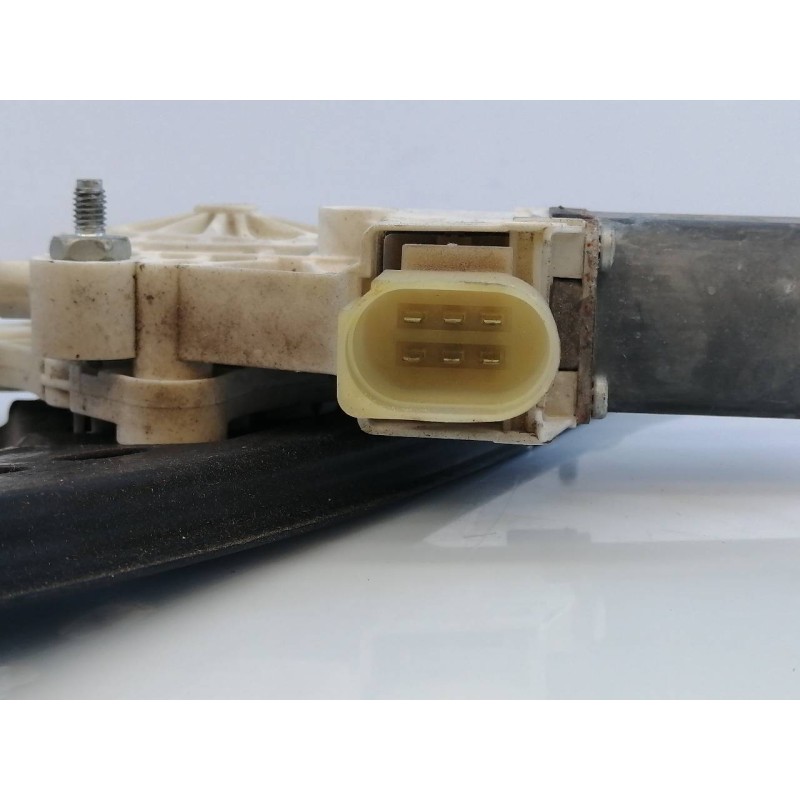 Recambio de elevalunas delantero derecho para bmw serie 3 touring (e91) 320i referencia OEM IAM   