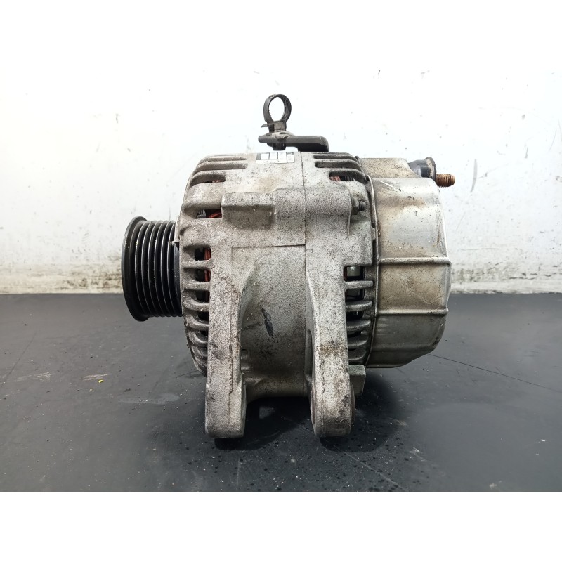 Recambio de alternador para kia sorento 2.5 crdi concept referencia OEM IAM 373004A300  P3-A4-9-2