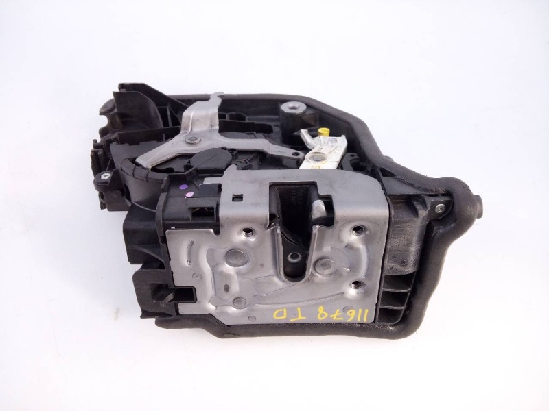 Recambio de cerradura puerta trasera derecha para bmw serie x1 (f48) sdrive18d referencia OEM IAM 18283810CZ 728194011 E1-A3-36-