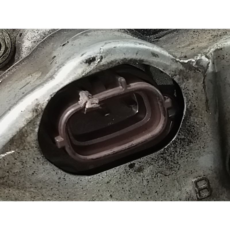 Recambio de alternador para kia sorento 2.5 crdi concept referencia OEM IAM 373004A300  P3-A4-9-2