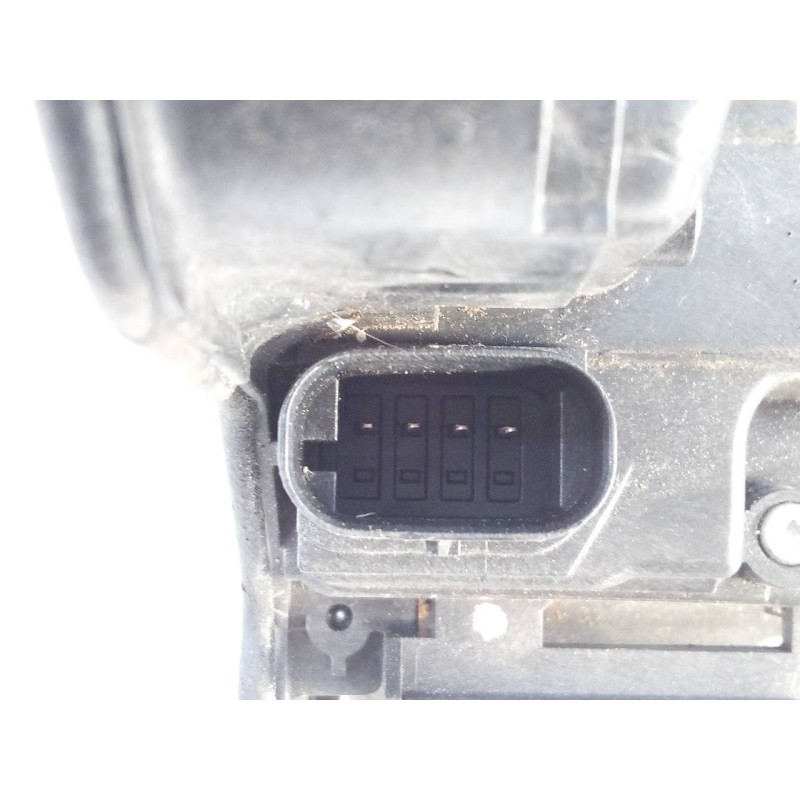 Recambio de cerradura puerta trasera derecha para bmw serie x1 (f48) sdrive18d referencia OEM IAM 18283810CZ 728194011 E1-A3-36-