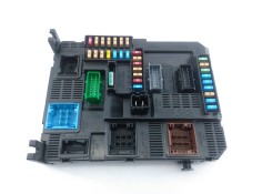 Recambio de caja reles / fusibles para peugeot 208 (p2) allure referencia OEM IAM 9879850080  E3-B2-45-2