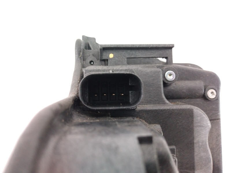 Recambio de cerradura puerta trasera izquierda para bmw serie x1 (f48) sdrive18d referencia OEM IAM 728193911 18283810CZ E1-A3-7