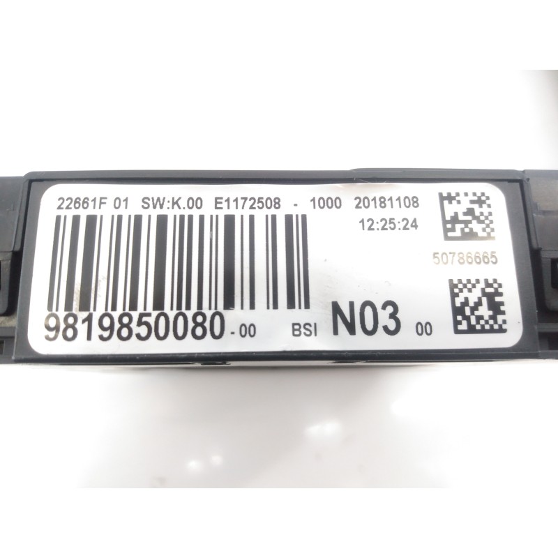 Recambio de caja reles / fusibles para peugeot 208 (p2) allure referencia OEM IAM 9879850080  E3-B2-45-2