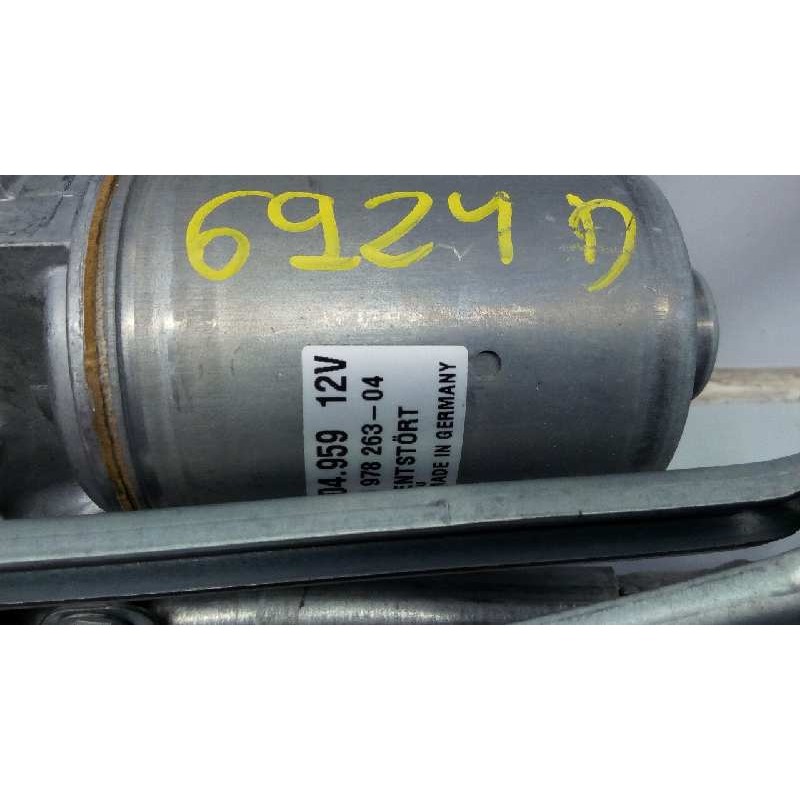 Recambio de motor limpia delantero para bmw serie 3 touring (e91) 320i referencia OEM IAM 697826304 404959 E1-A3-32-1