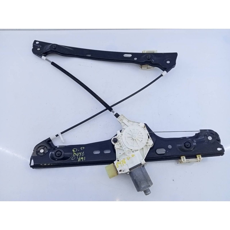 Recambio de elevalunas delantero derecho para bmw serie 3 touring (e91) 318d referencia OEM IAM 0130822227  E1-A3-52-1