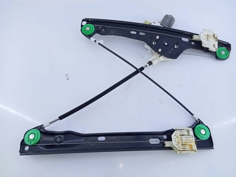 Recambio de elevalunas delantero derecho para bmw serie 3 touring (e91) 318d referencia OEM IAM 0130822227  E1-A3-52-1