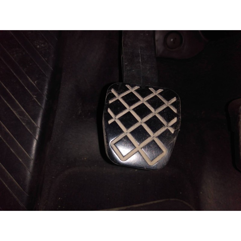 Recambio de pedal embrague para volkswagen passat lim. (3g2) advance bmt referencia OEM IAM   