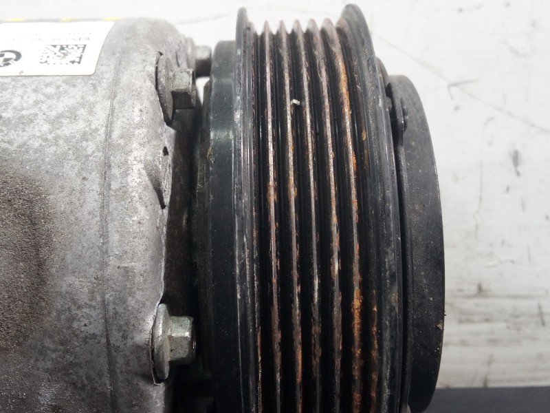 Recambio de compresor aire acondicionado para bmw serie x1 (f48) sdrive18d referencia OEM IAM 6452682687301 1701252672 P3-A3-19-