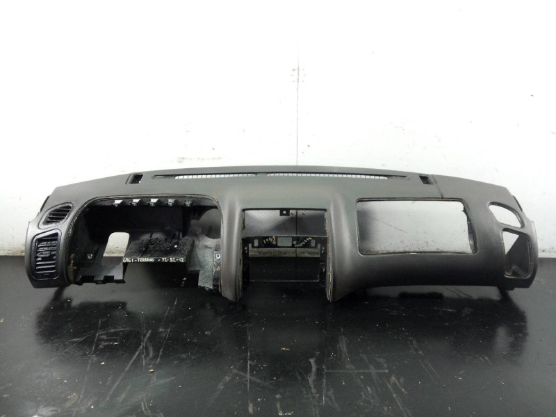 Recambio de salpicadero para nissan terrano/terrano.ii (r20) luxury referencia OEM IAM   P2-A1-17