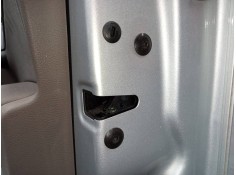 CERRADURA PUERTA DELANTERA DERECHA 