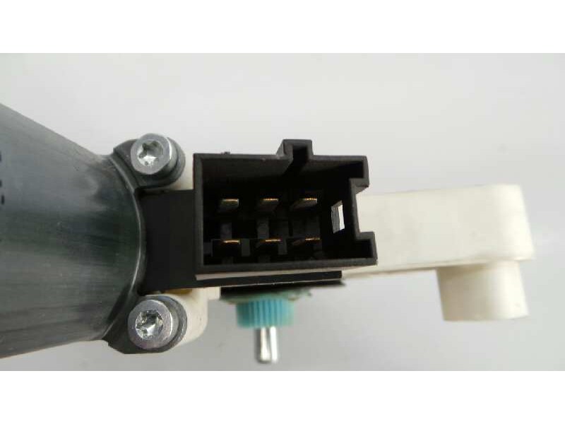 Recambio de motor elevalunas trasero izquierdo para mercedes-benz clase b (w245) referencia OEM IAM A1698204542  E1-A2-4-1