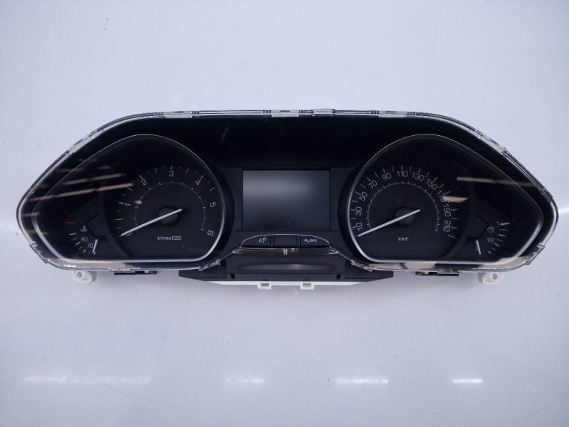 Recambio de cuadro instrumentos para peugeot 208 (p2) allure referencia OEM IAM 9821126480  E3-B2-28-1