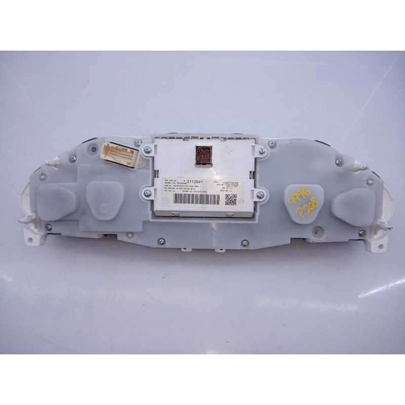Recambio de cuadro instrumentos para peugeot 208 (p2) allure referencia OEM IAM 9821126480  E3-B2-28-1
