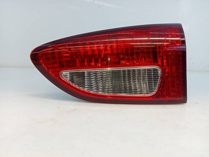 Recambio de piloto trasero derecho porton para subaru tribeca b9 limited plus referencia OEM IAM   E2-A5-60-2