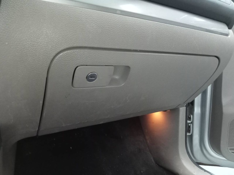 Recambio de guantera para volkswagen golf vi (5k1) rabbit bluemotion referencia OEM IAM   