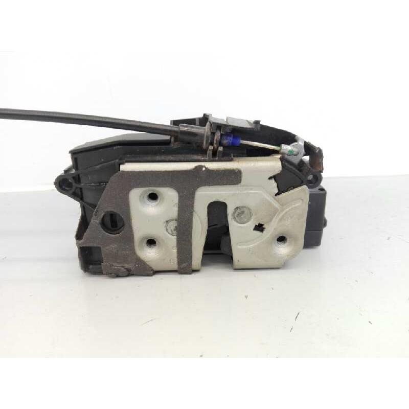 Recambio de cerradura puerta delantera derecha para ford focus lim. (cb8) trend referencia OEM IAM BM5AA21812BF 921760105 E2-B3-