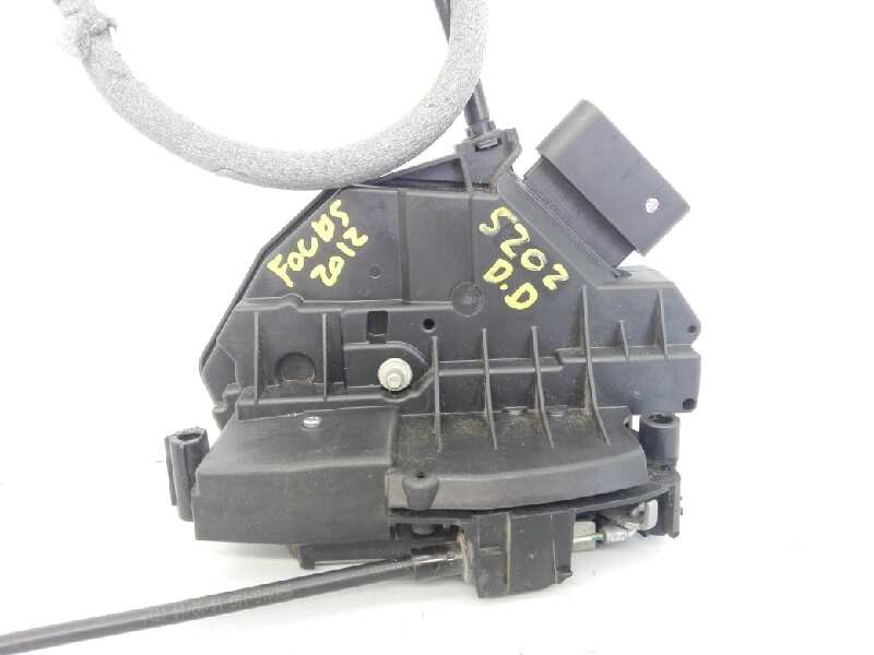 Recambio de cerradura puerta delantera derecha para ford focus lim. (cb8) trend referencia OEM IAM BM5AA21812BF 921760105 E2-B3-