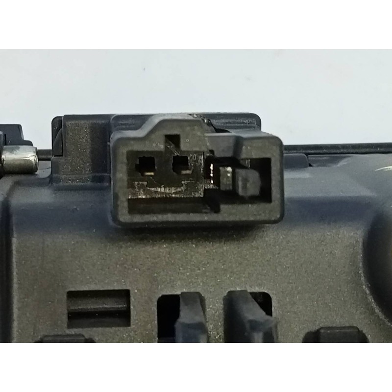 Recambio de maneta exterior porton para audi a5 coupe (8t) 3.0 tdi quattro referencia OEM IAM 5N0827566B  E2-A1-39-2