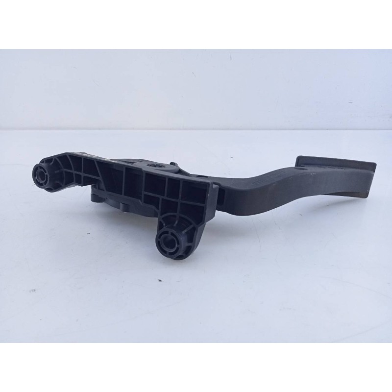 Recambio de pedal acelerador para kia rio concept referencia OEM IAM 124753  E3-A3-23-4