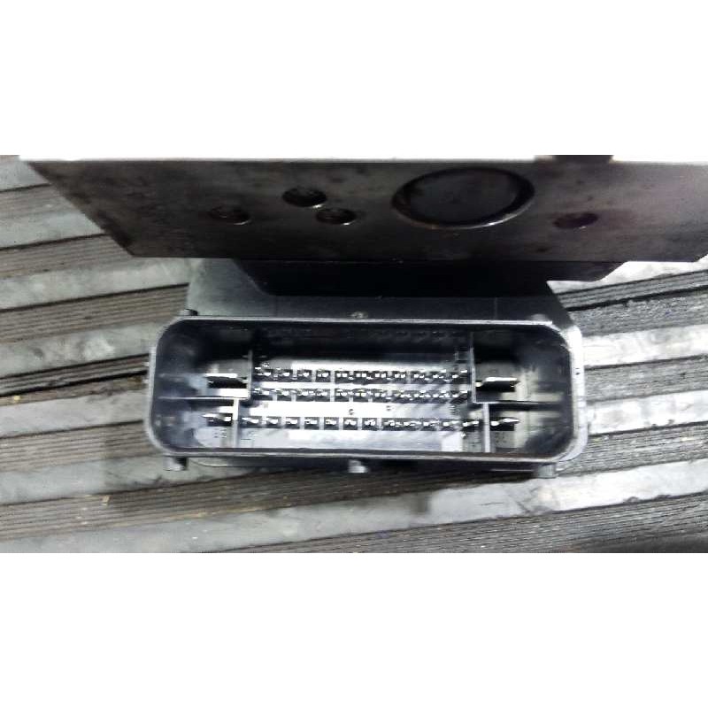 Recambio de abs para hyundai ix35 comfort 2wd referencia OEM IAM 589202Y350  P3-A8-18-2